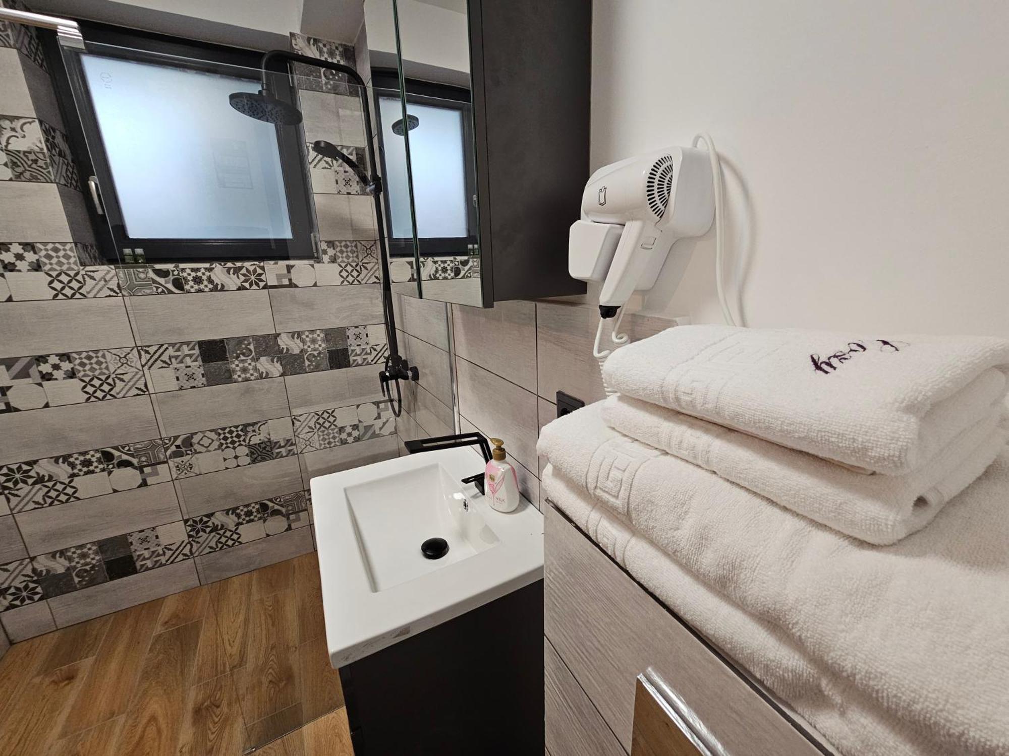 Deluxe Cozy Studios On Central M Eminescu Street #Târgu-Mureş Exterior foto